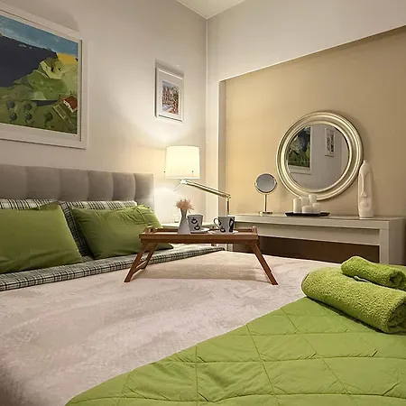 στην καρδια τησ πολησ - In The Hurt Of The Town Trikala (Thessaly)