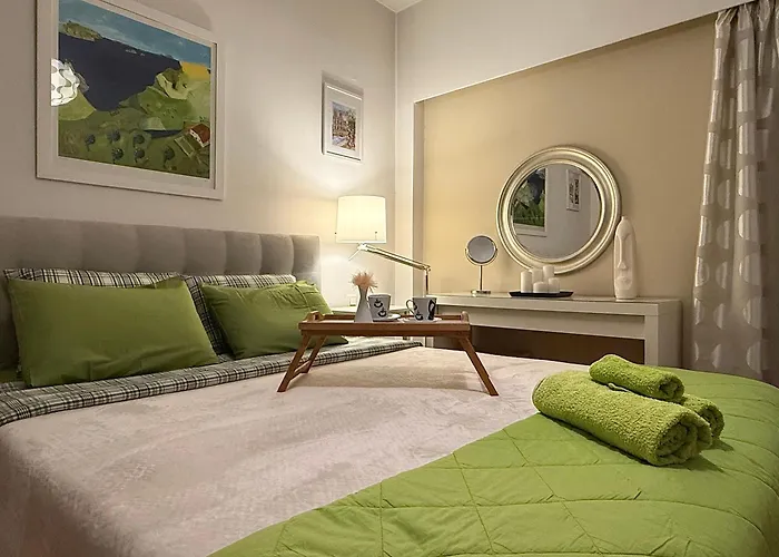 στην καρδια τησ πολησ - In The Hurt Of The Town Trikala (Thessaly)